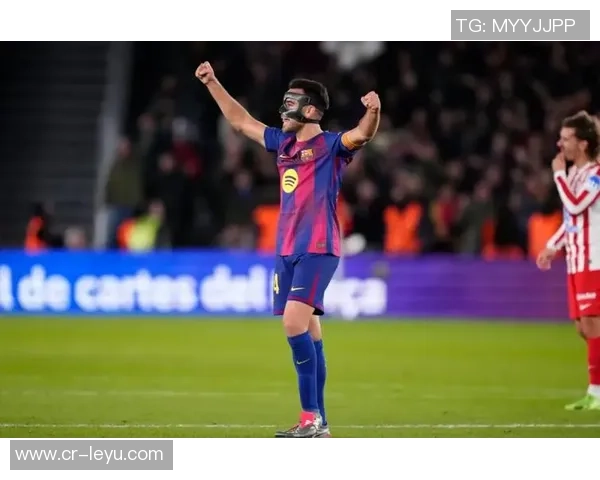 拜仁与巴萨争抢17岁中场新星泽卢卡斯引发关注