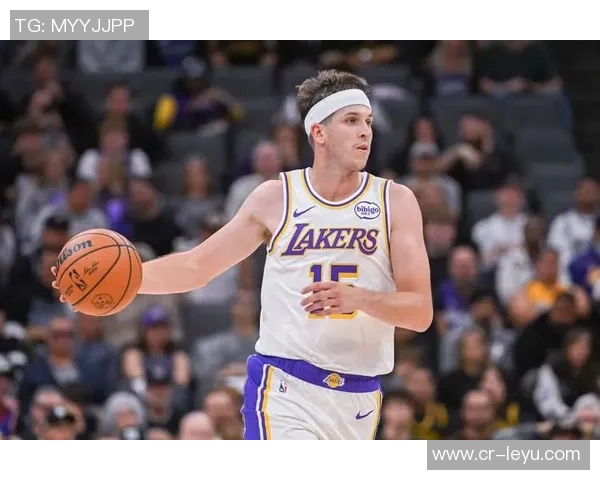 湖人应依靠年轻球员与东契奇和里夫斯搭档而非依赖41岁詹姆斯 湖人应依靠年轻球员与东契奇和里夫斯搭档而非依赖41岁詹姆斯