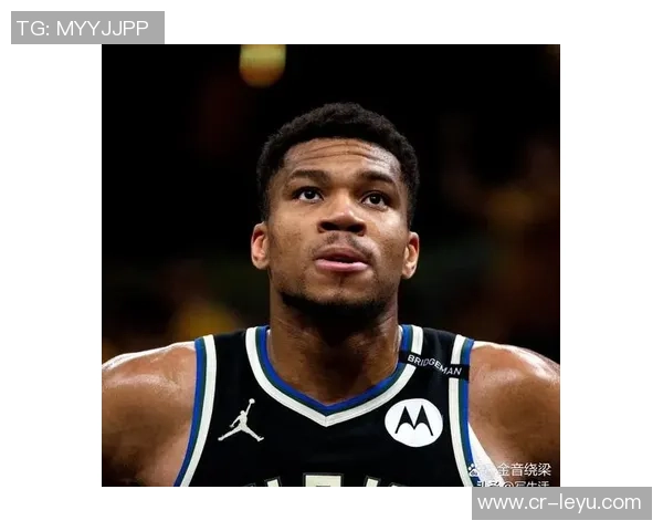 字母哥疯狂表现半场高效得分18分助球队领先正负值达15 字母哥疯狂表现半场高效得分18分助球队领先正负值达15